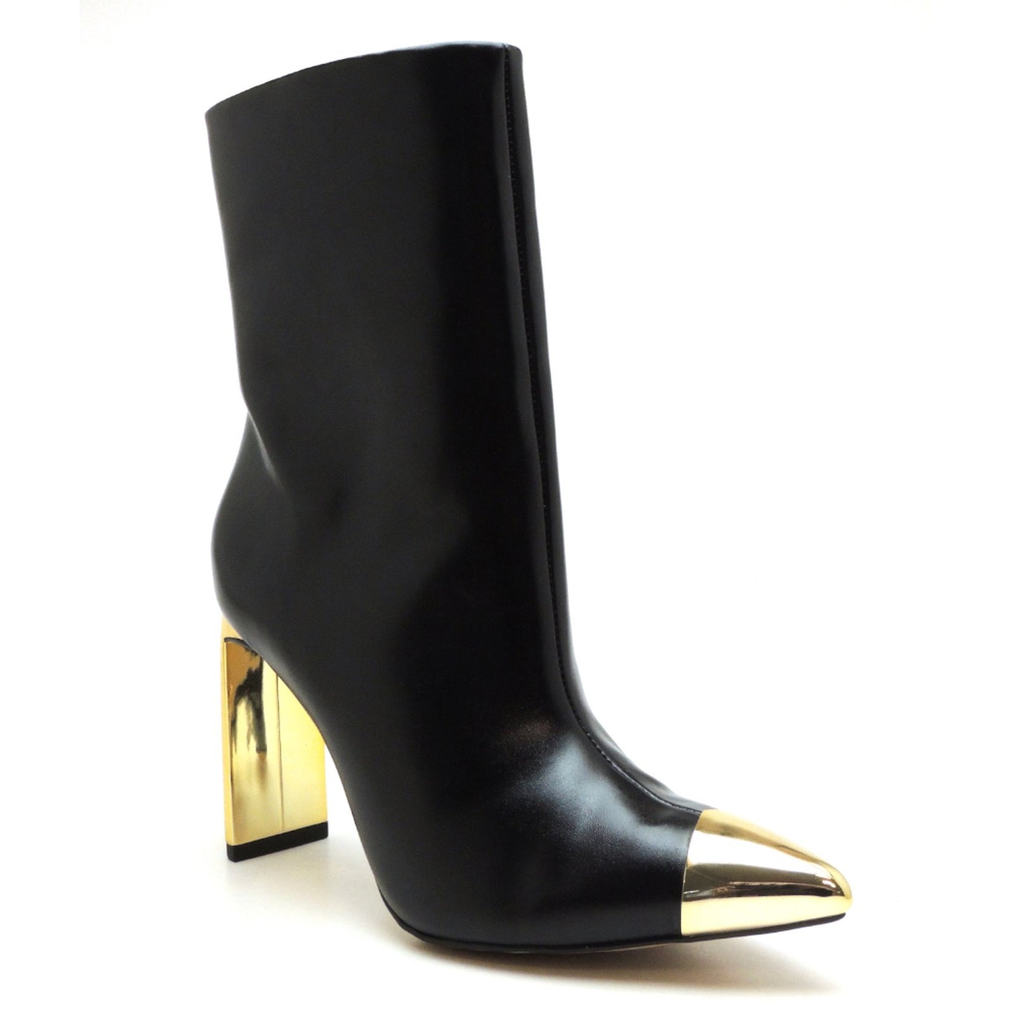 Elegance Golden Toe Boot