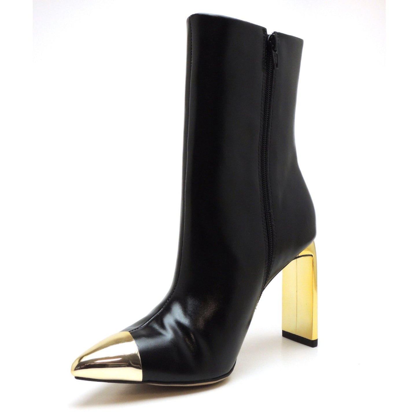 Elegance Golden Toe Boot