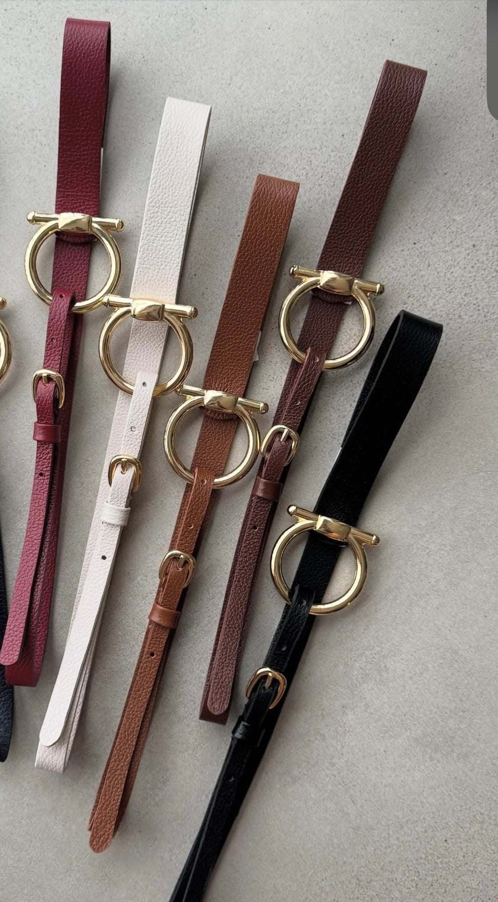 Circular Buckle Belt