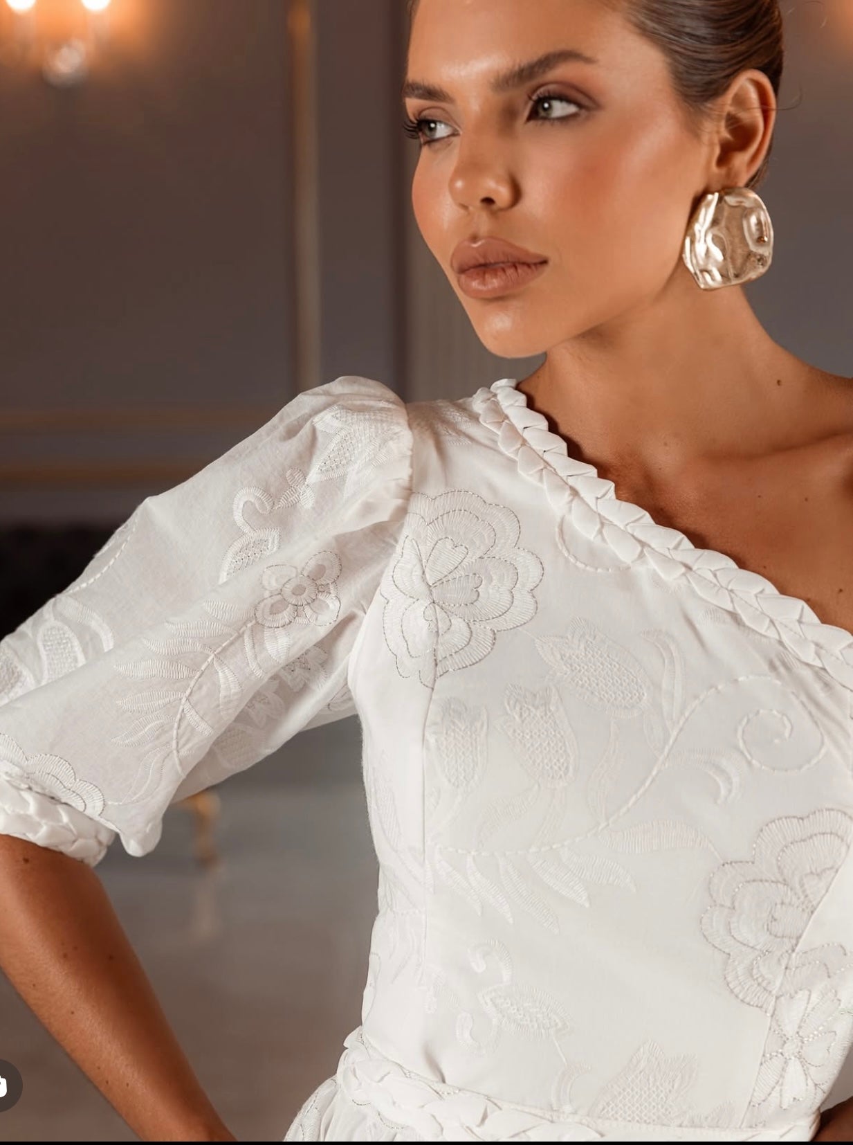 Off Shoulder Embroidery Dress