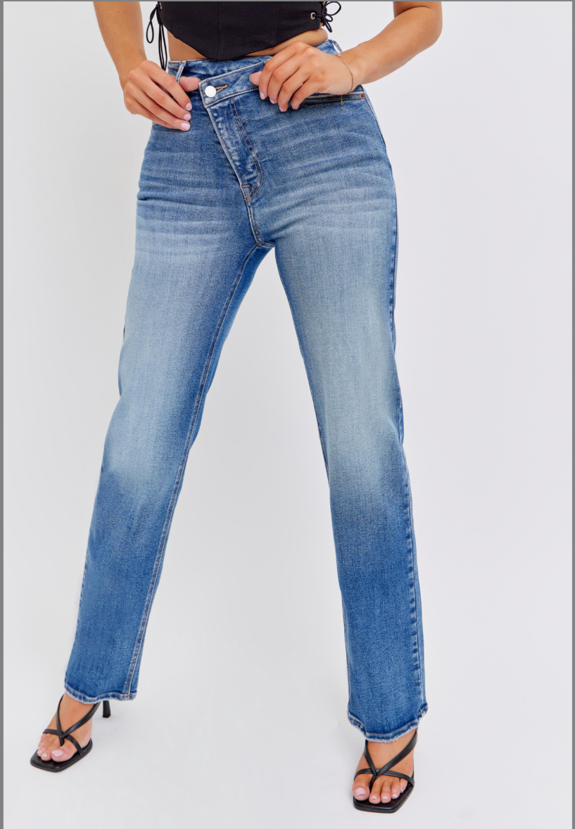 Super High Rise Dad Jeans