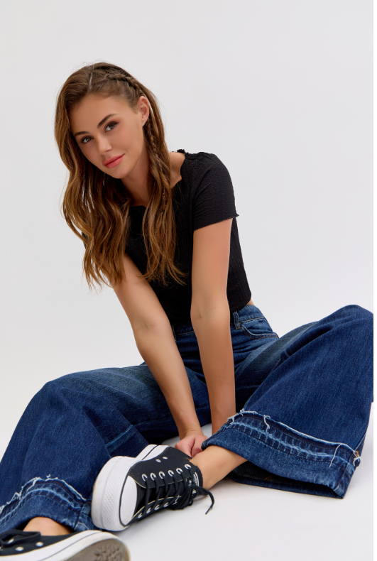 Mid Rise Wide Leg