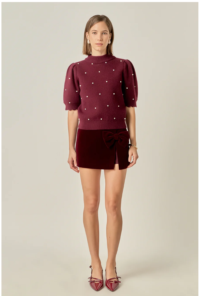 Scalloped Puff Sleeve Knit