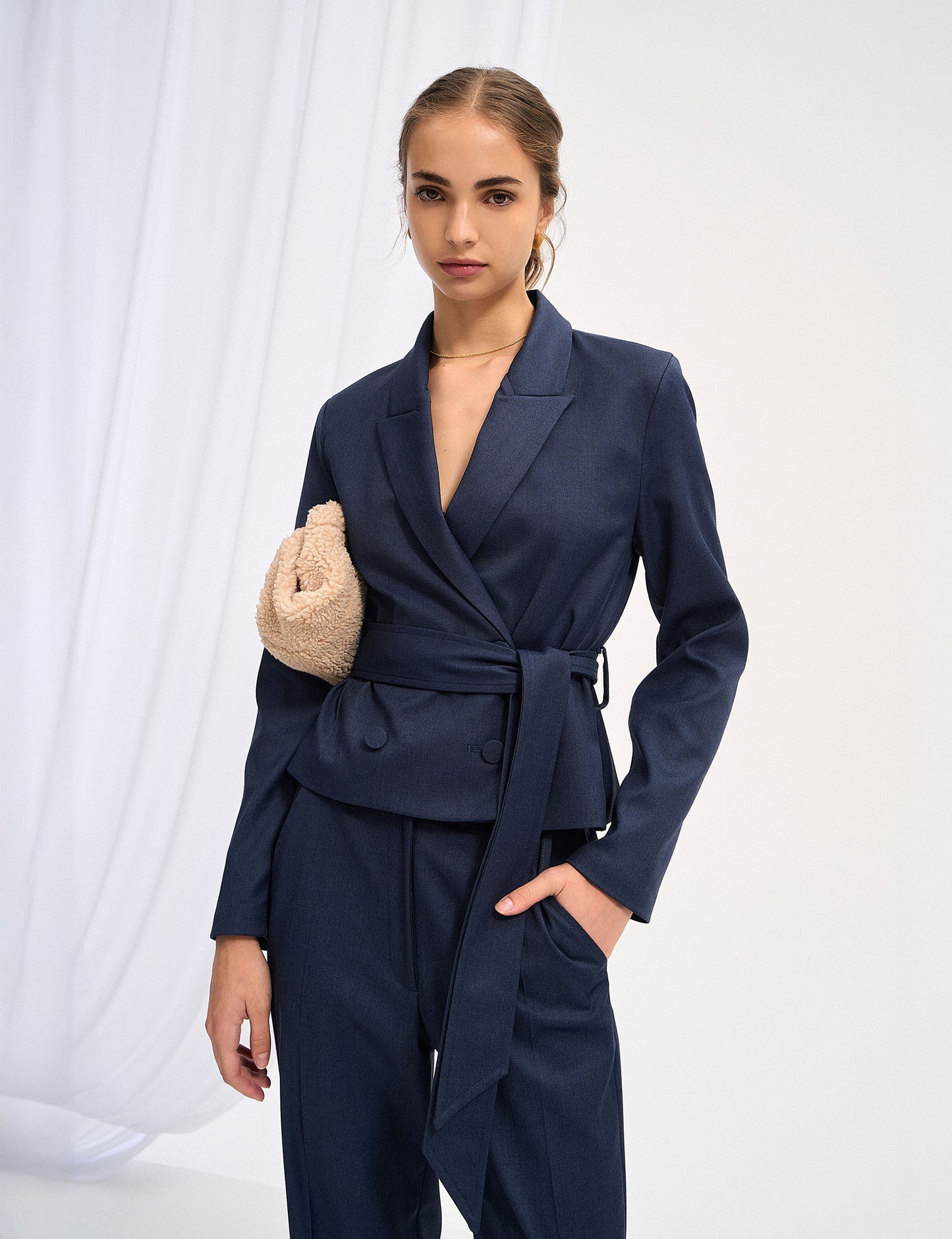 Ellise Blazer