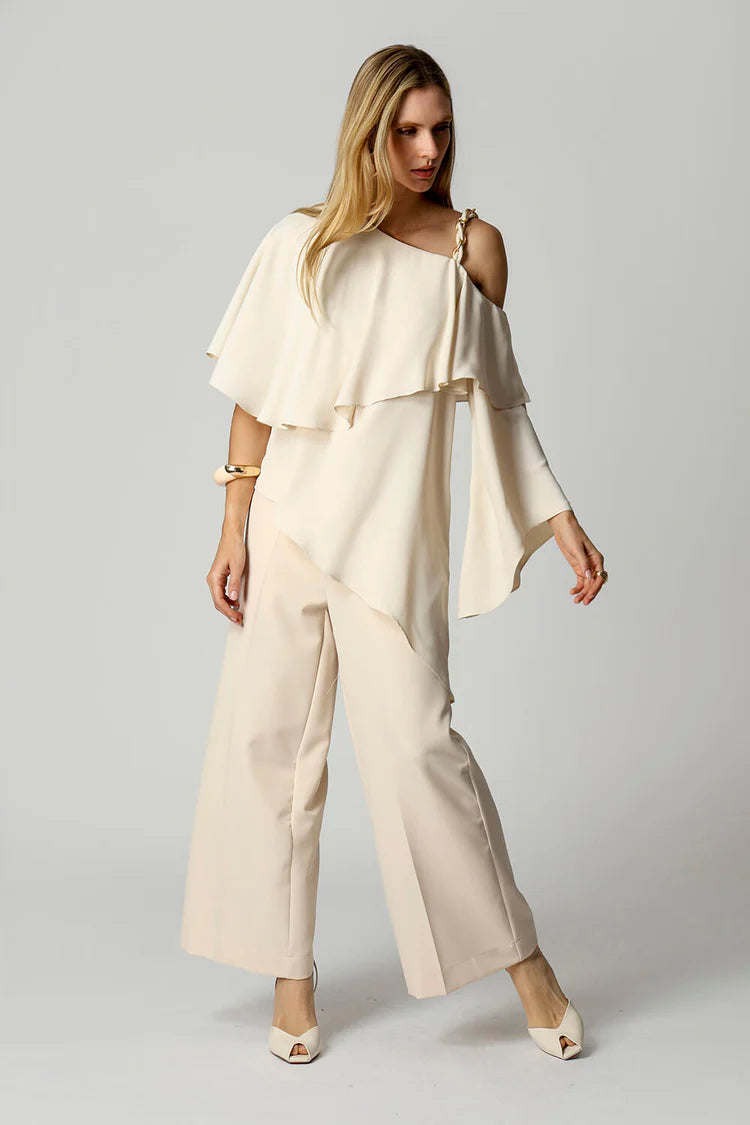 Single Wide 3/4 Sleeve Blouse
