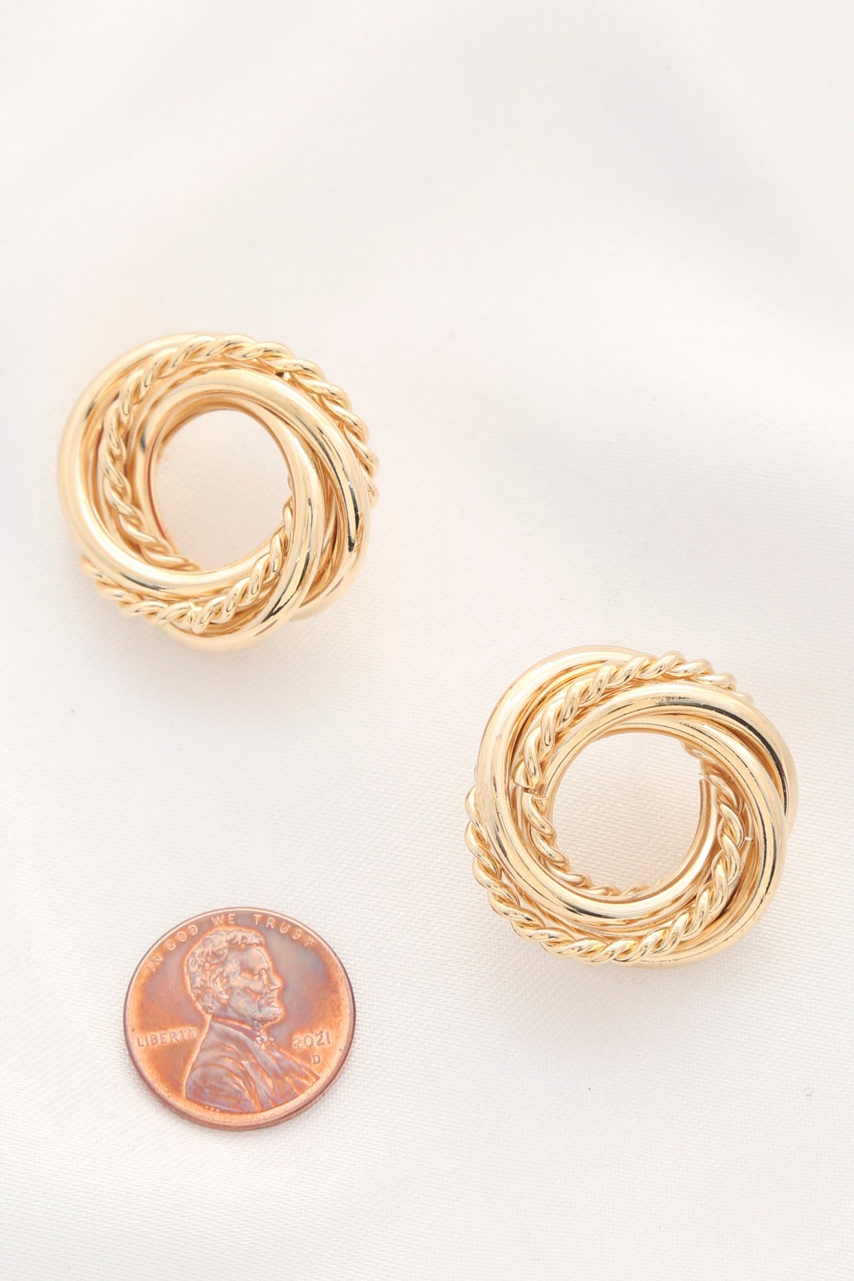 Round Metal Post Earring