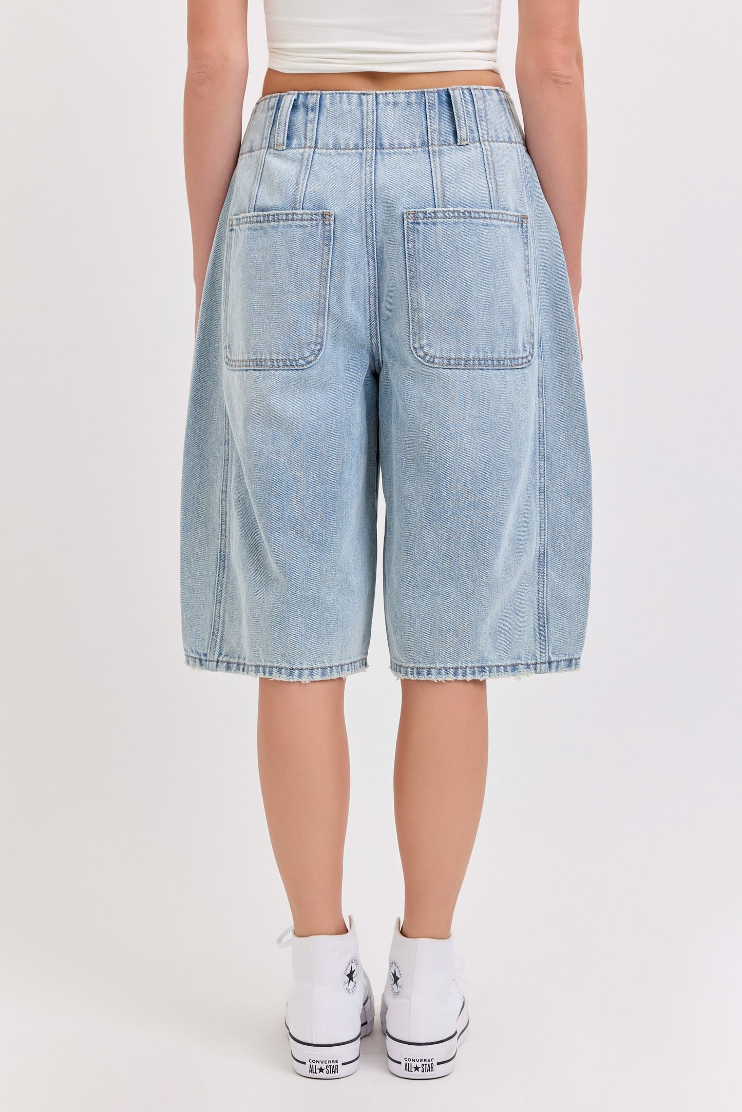 Mid Waisted Barrel Bermuda