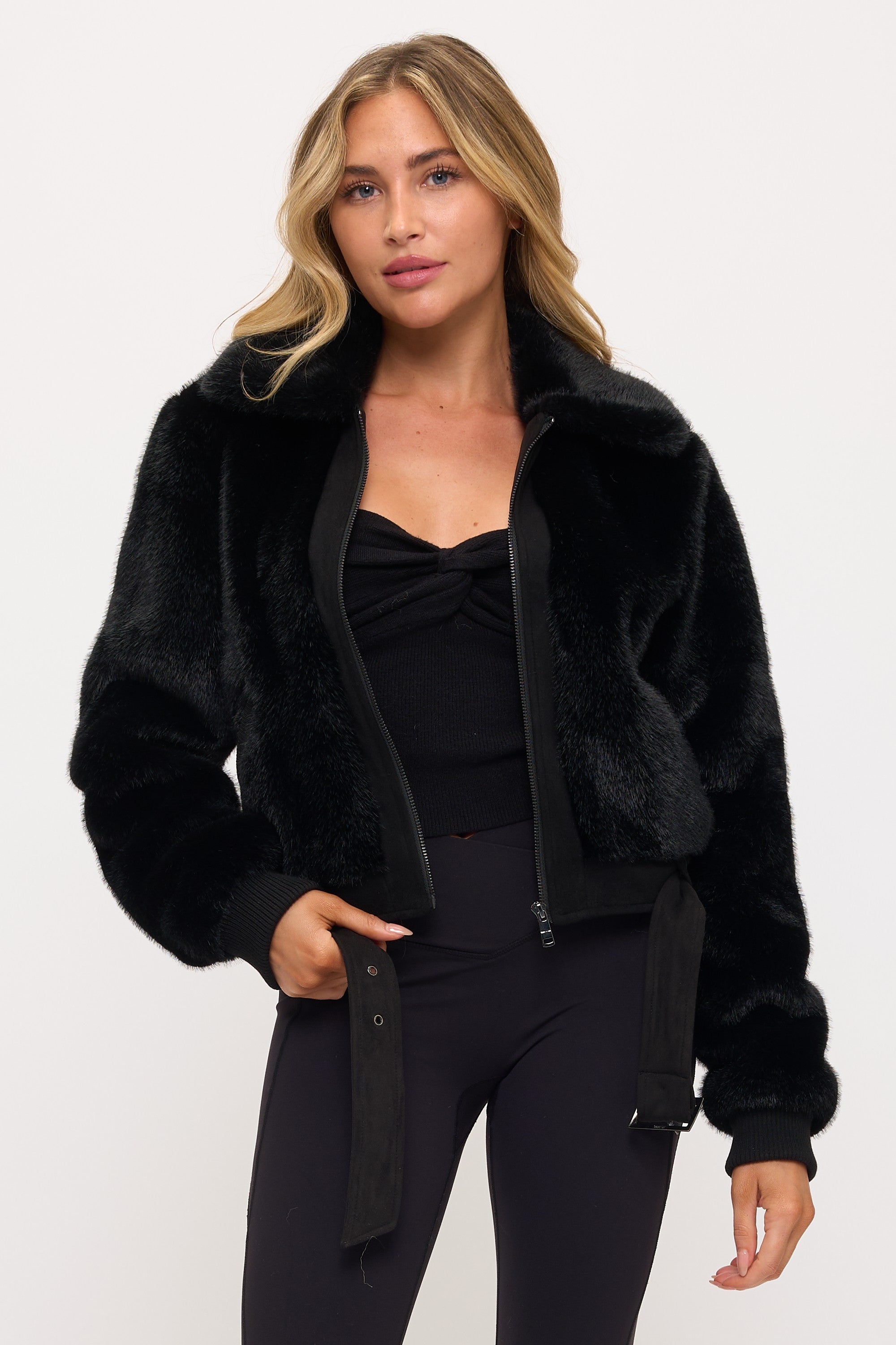 ポ*】様 THE TOE Peckham Jacke ブラック Teddy shearling clasp jacket black – TOTEME