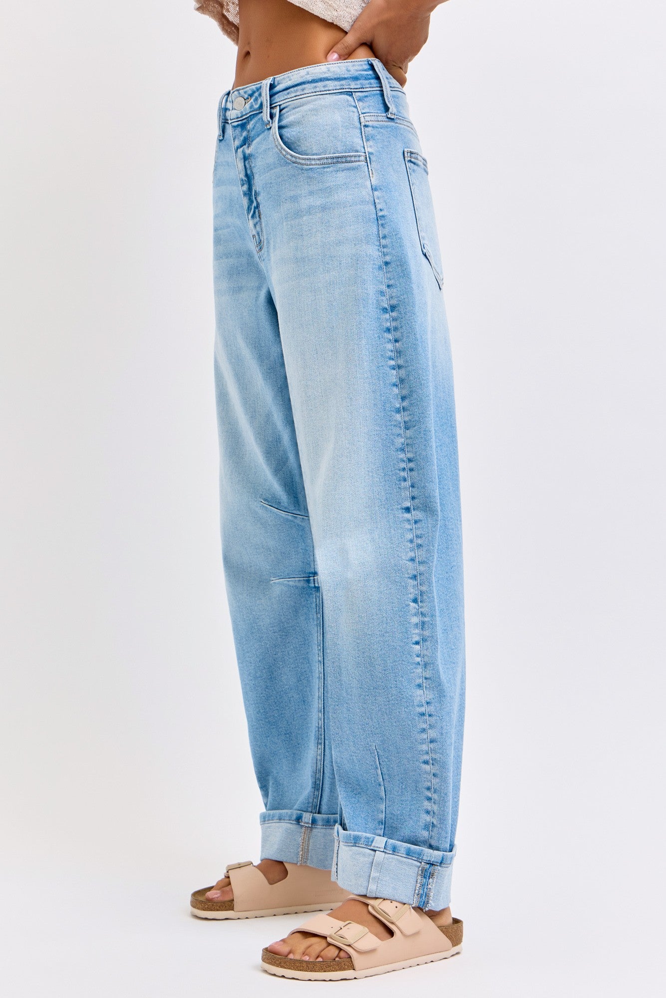 Waist Barrel Leg Cuff Jeans