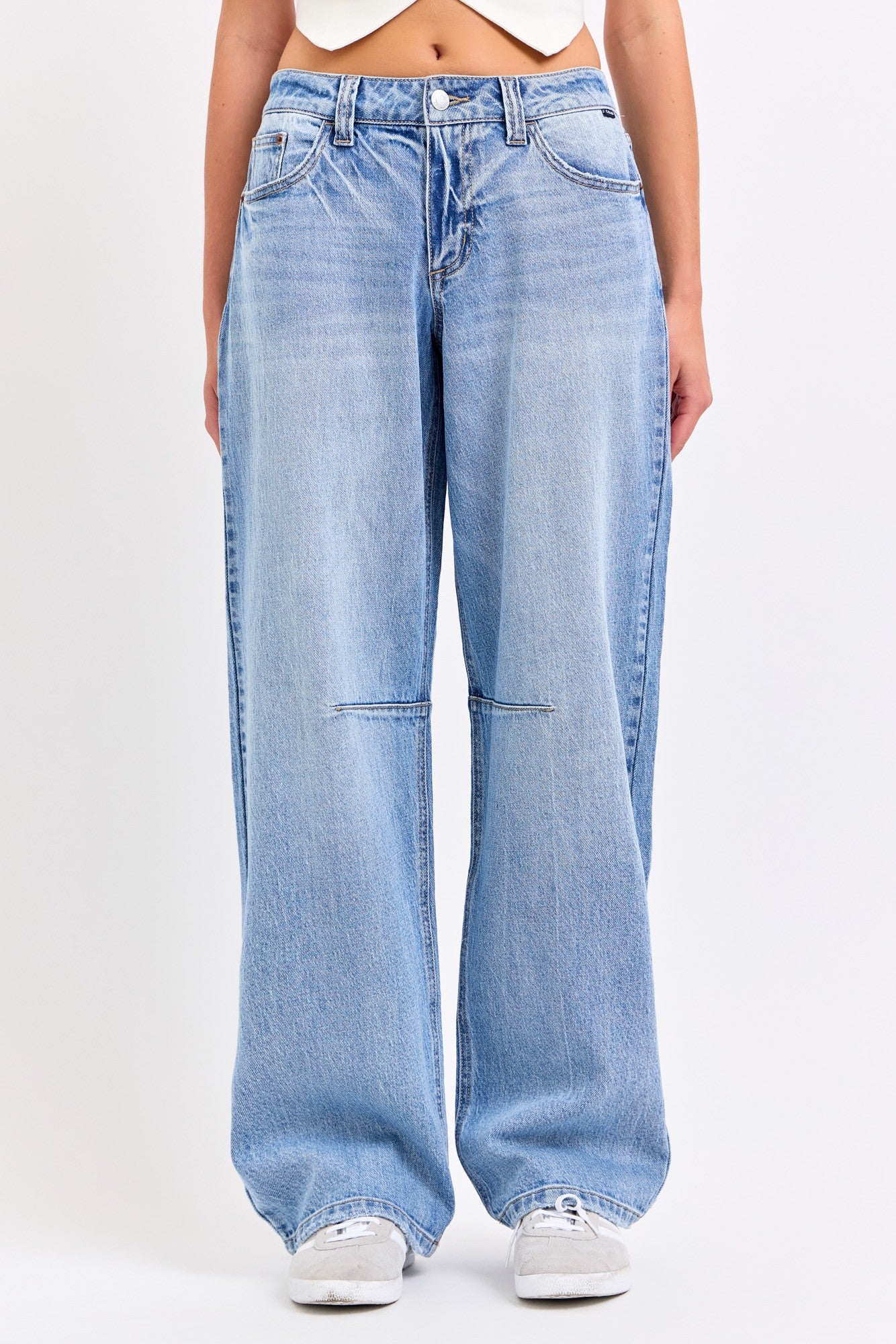 Low Baggy Jeans with Back Buckle
