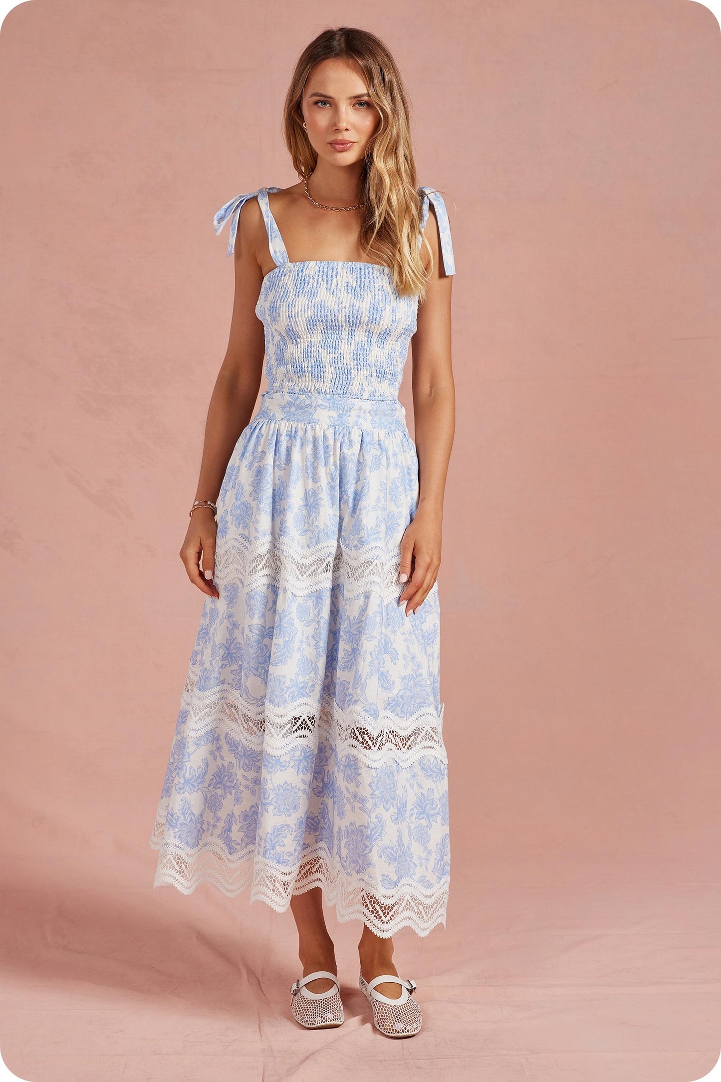 Blooming Grace Skirt Midi