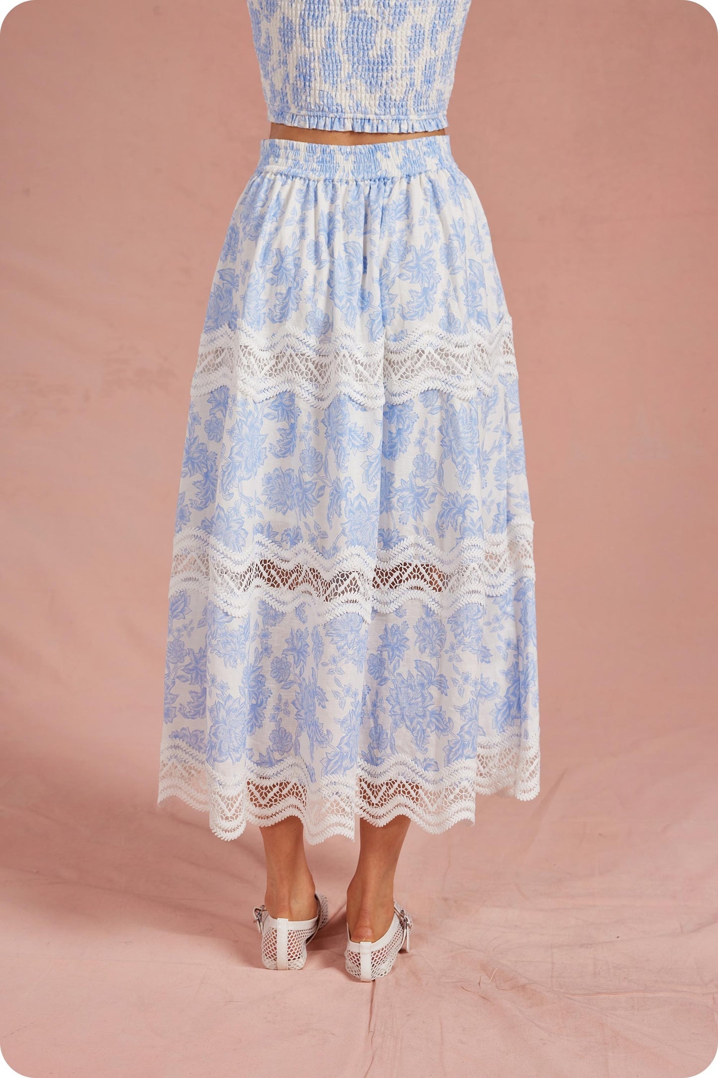 Blooming Grace Skirt Midi