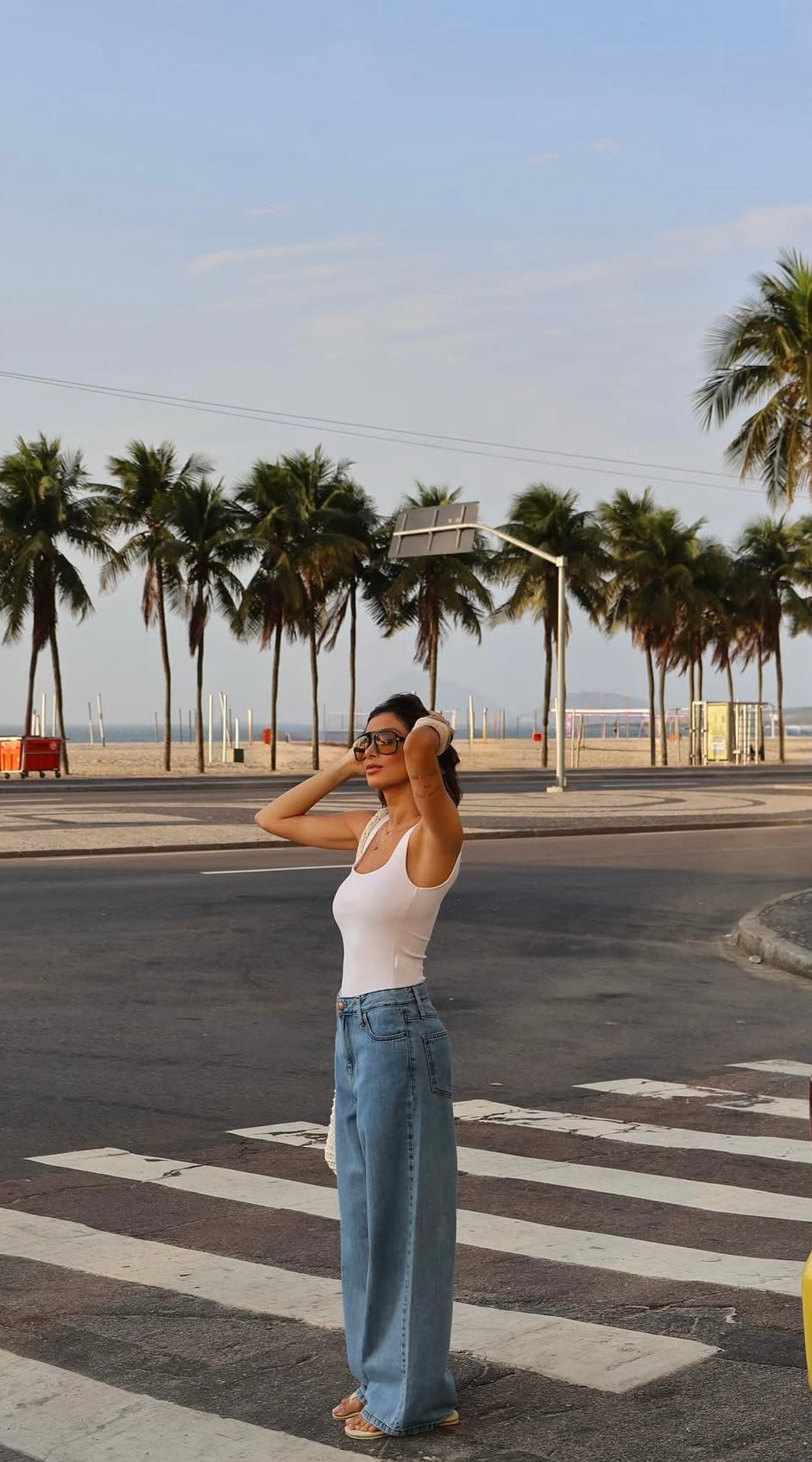 Wide Leg Comfy Jeans