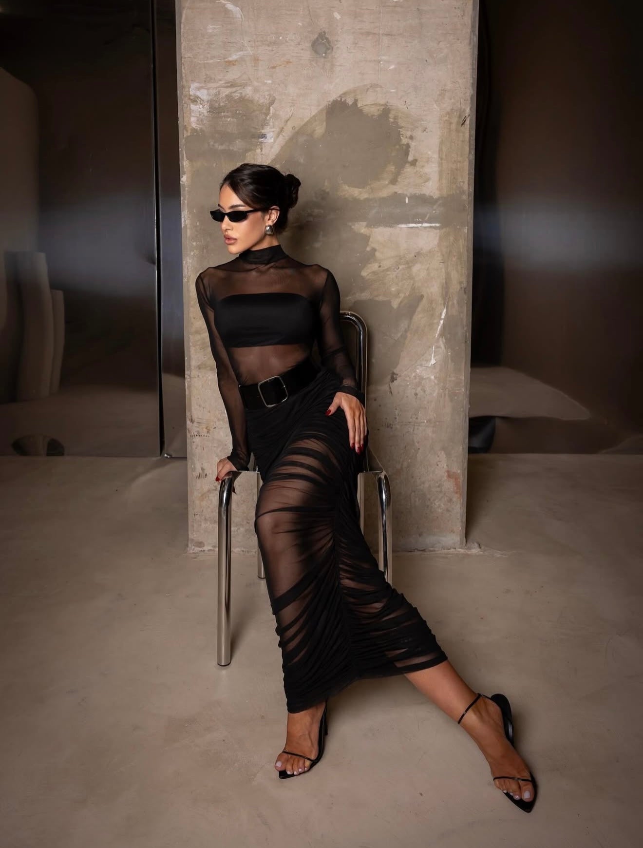 Elegant Tulle Midi Dress