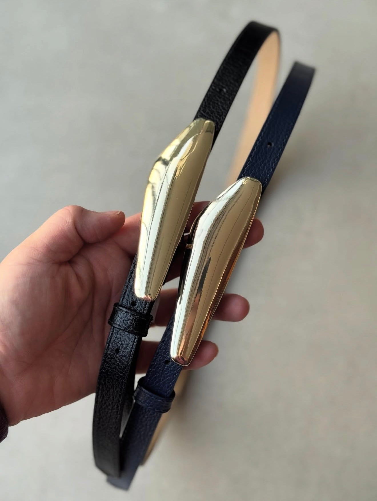 Slim Belt with Sculpted