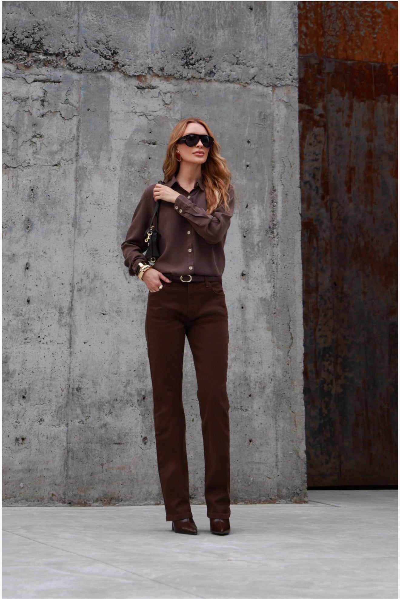 Brown Aura Pants Jeans