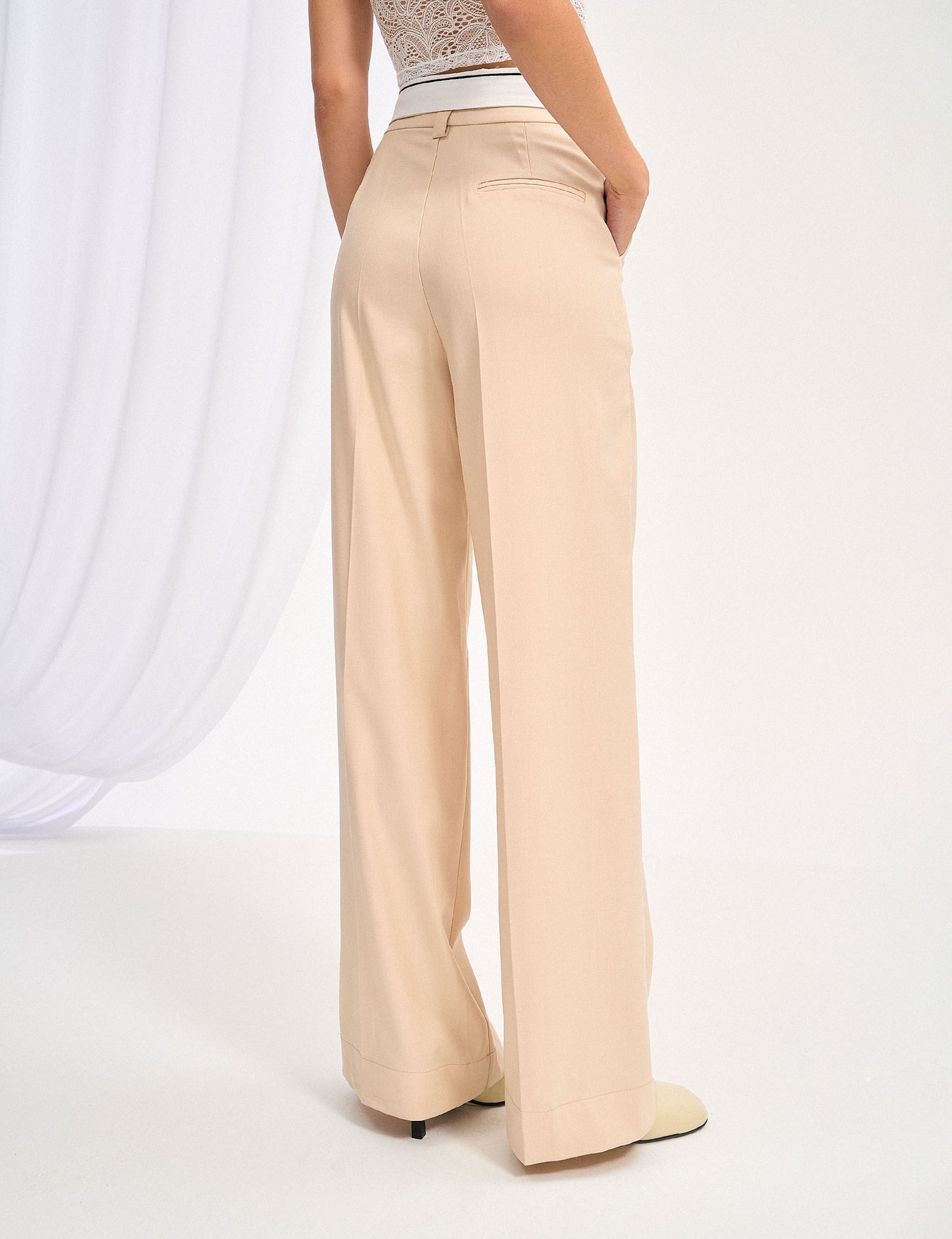 Ellise Tailoring Pants