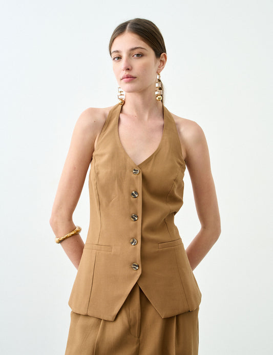 Naomi Vest